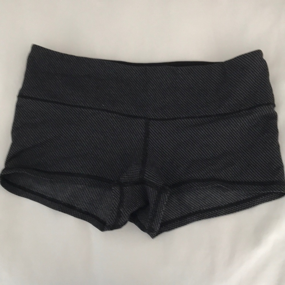 Lululemon In Movement Short 2.5”